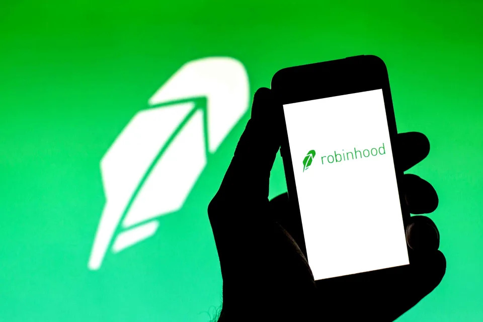 Robinhood Stock Rises After Reporting User Growth—and Getting an Analyst Upgrade