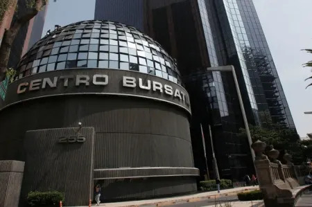 Mexico stocks lower at close of trade; S&P/BMV IPC down 0.18%