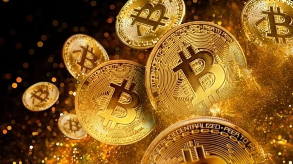 Riot Platforms To Raise $525 Million Via Private Convertible Debt To Purchase Bitcoins