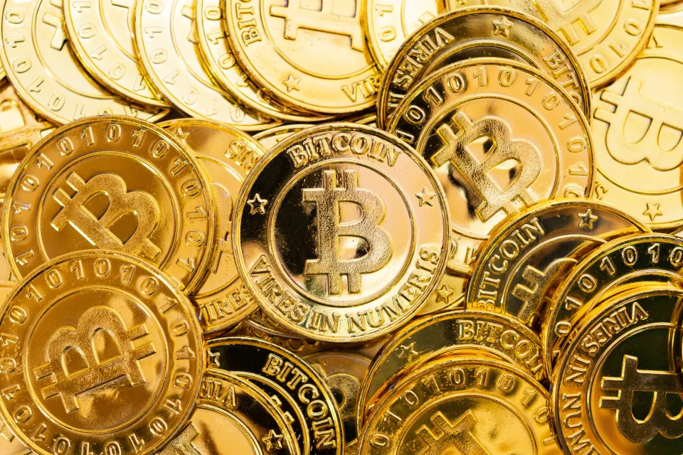 Bitcoin Is a Better Buy Than Gold in 2025 and Beyond: Here's Why