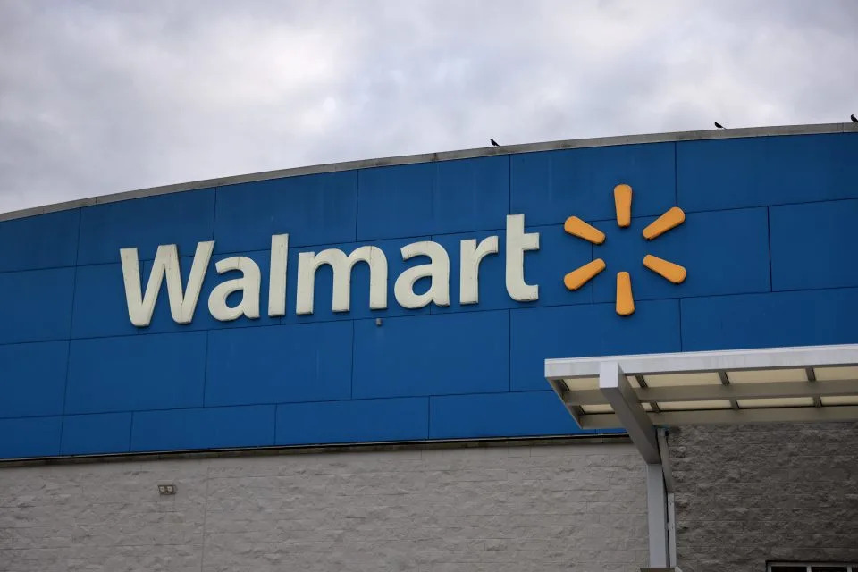 Walmart is getting its first logo ‘refresh’ in 17 years—and its marketing chief explains why