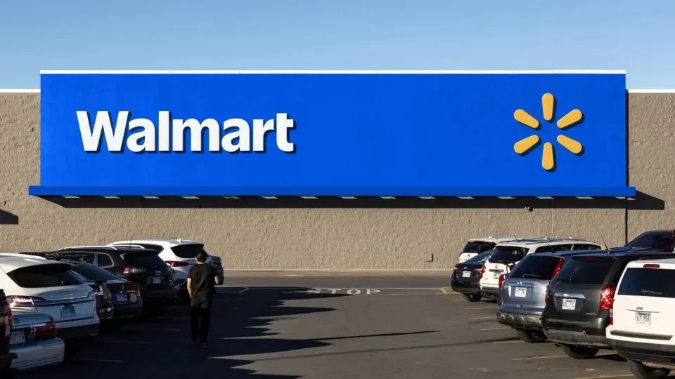 Walmart is getting its first logo ‘refresh’ in 17 years—and its marketing chief explains why